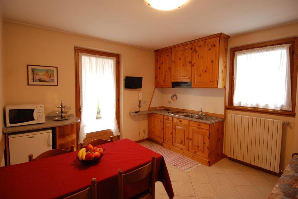 Residence Pian Del Vino Pradelle Quarto foto